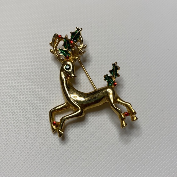 Gerry's Jewelry - Vtg Gerry's Christmas Brooch